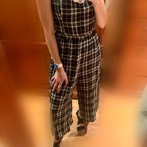 Hollister jumpsuit size L